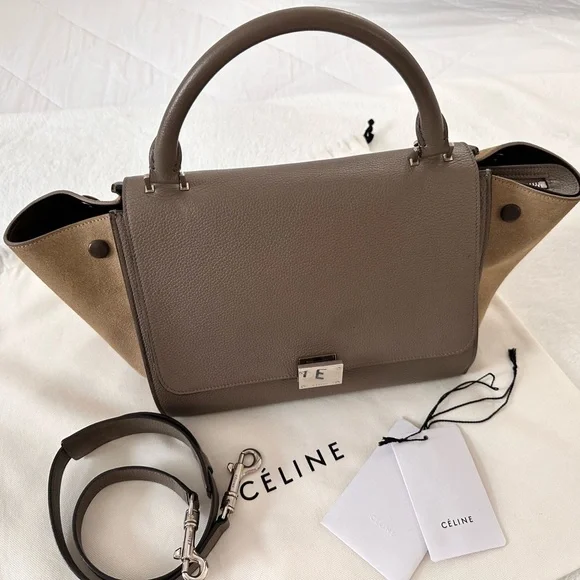 CELINE 
Small Trapeze Bag - Picture 4 of 11